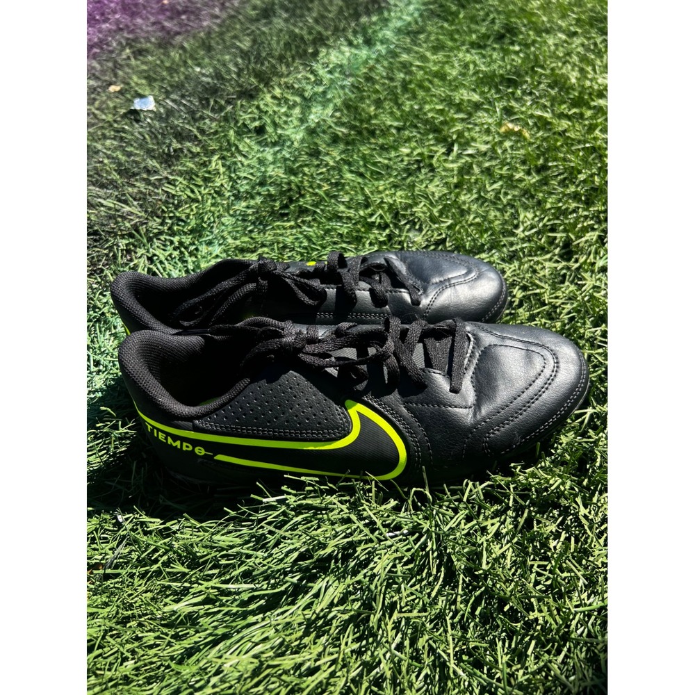 Nike Tiempo Legend 9 Club MG Soccer Cleats Black Volt DA1331-070 Mens 5Y